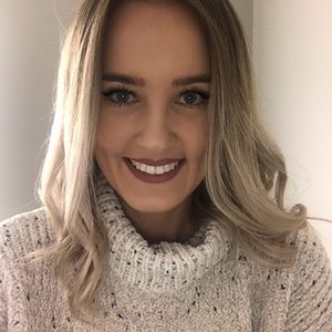 Meet your Posher, Lauren